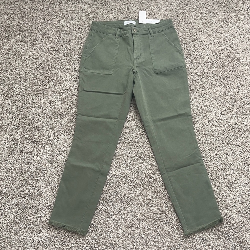 NWT Loft Curvy Skinny jeans size 26